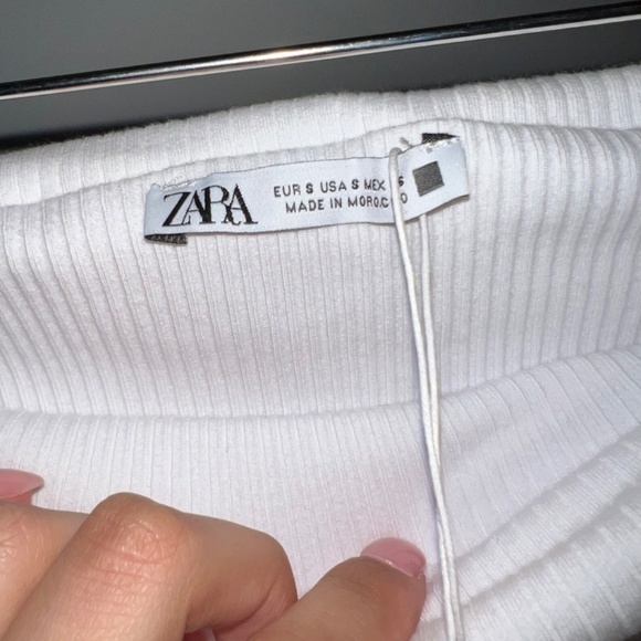 zara white off shoulder crop‎ top NWT - Picture 2 of 3